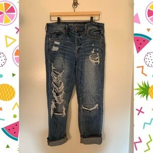 AEO Tom girl jeans